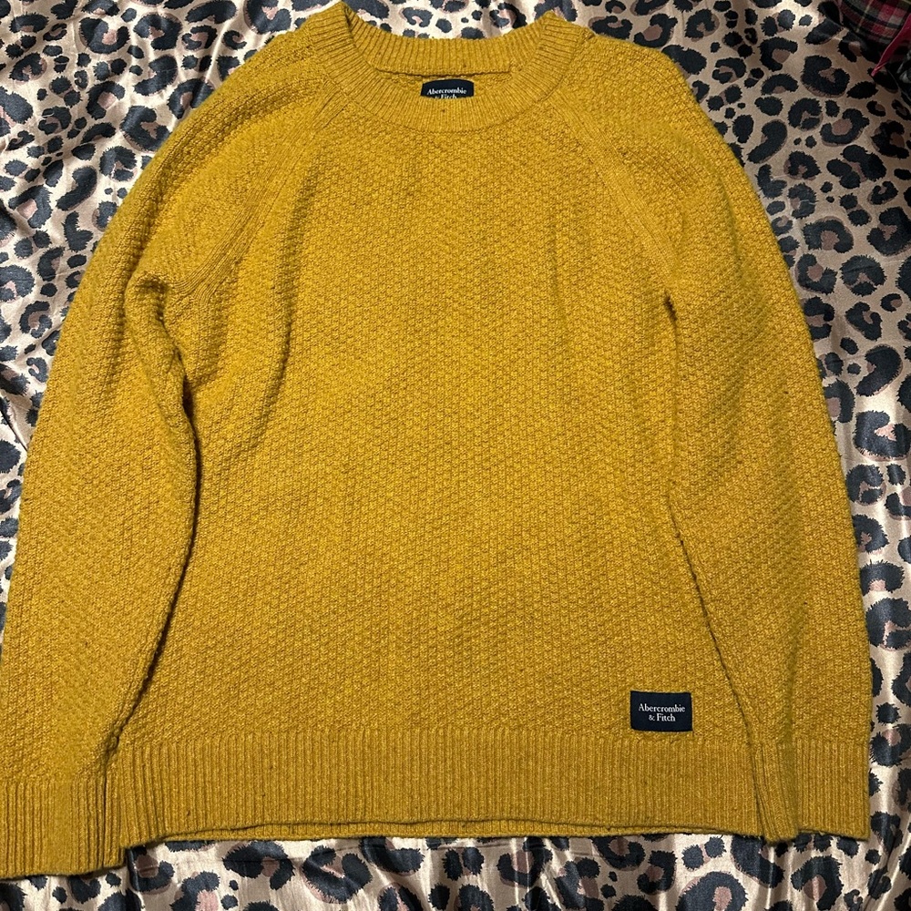 Abercrombie & Fitch Mustard Crewneck Sweater